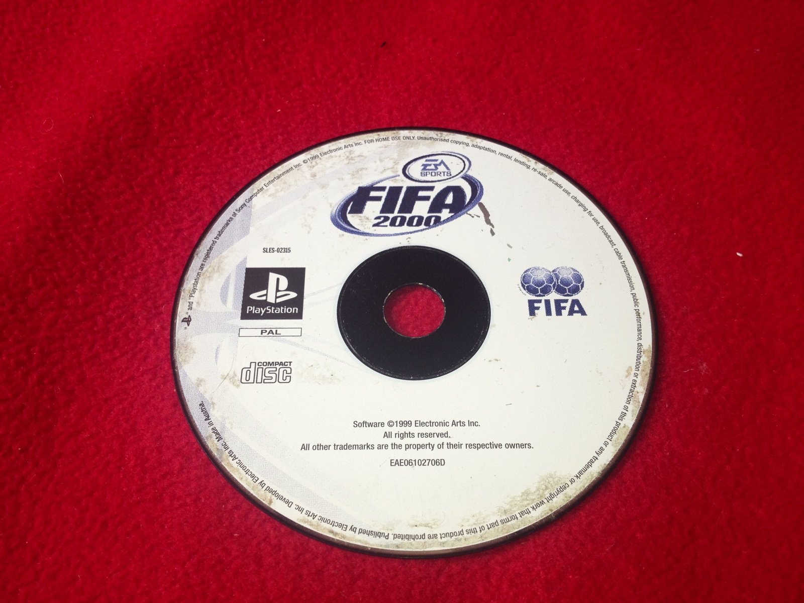FIFA 2000 - PS1 Game - PlayStation, Games, Sports - Level Up Gaming NZ