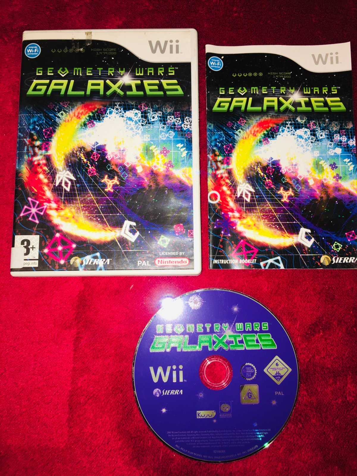 Geometry Wars: Galaxies - Wii Game - Wii Games - Level Up Gaming NZ