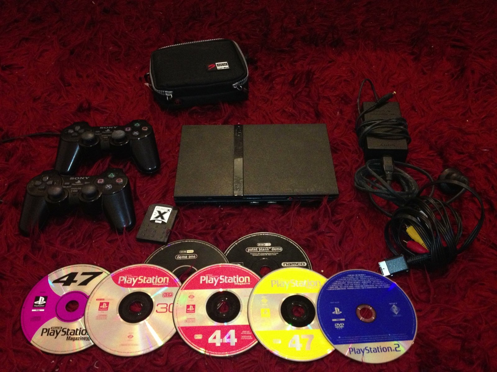 Play Station 2 Console + 2 Controllers + Game * - PlayStation 2, Consoles - Level Up Gaming NZ