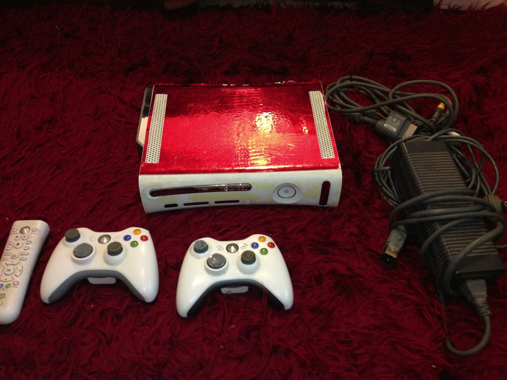 XBOX 360 Console + 2 Controllers + Game * - Xbox 360 - Xbox 360, Consoles - Level Up Gaming NZ